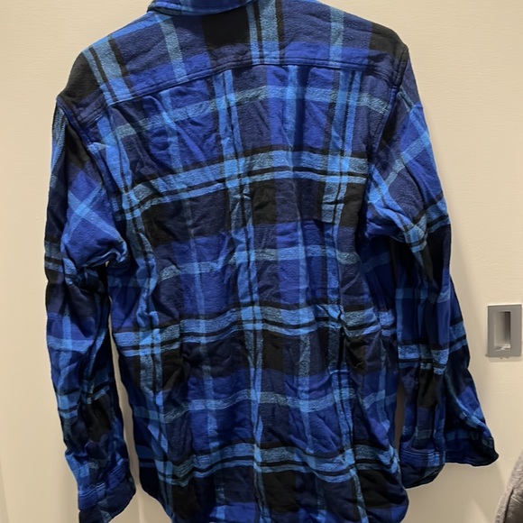 Levi’s Flannel (Size L in Blue & Black) - Picture 2 of 2